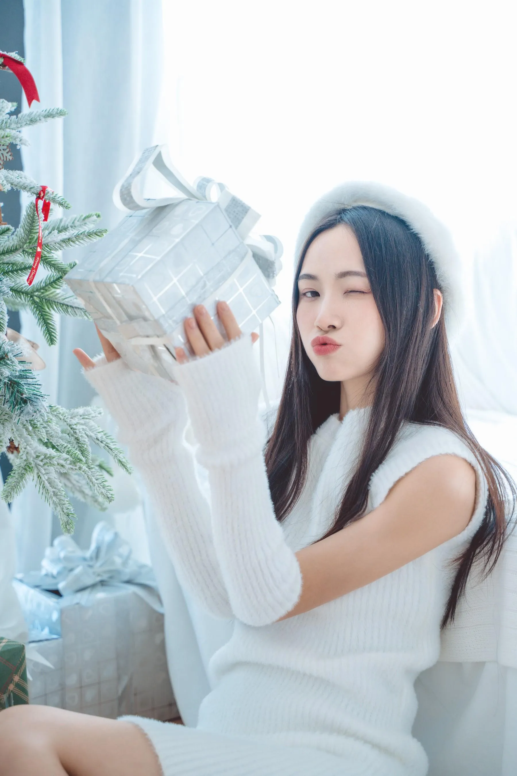 [YITUYU艺图语]2022.02.11 纯白季节 老猪 [22P]插图2